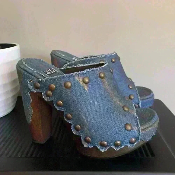 Stuart Weitzman distressed denim platforms size 5 - Picture 2 of 12